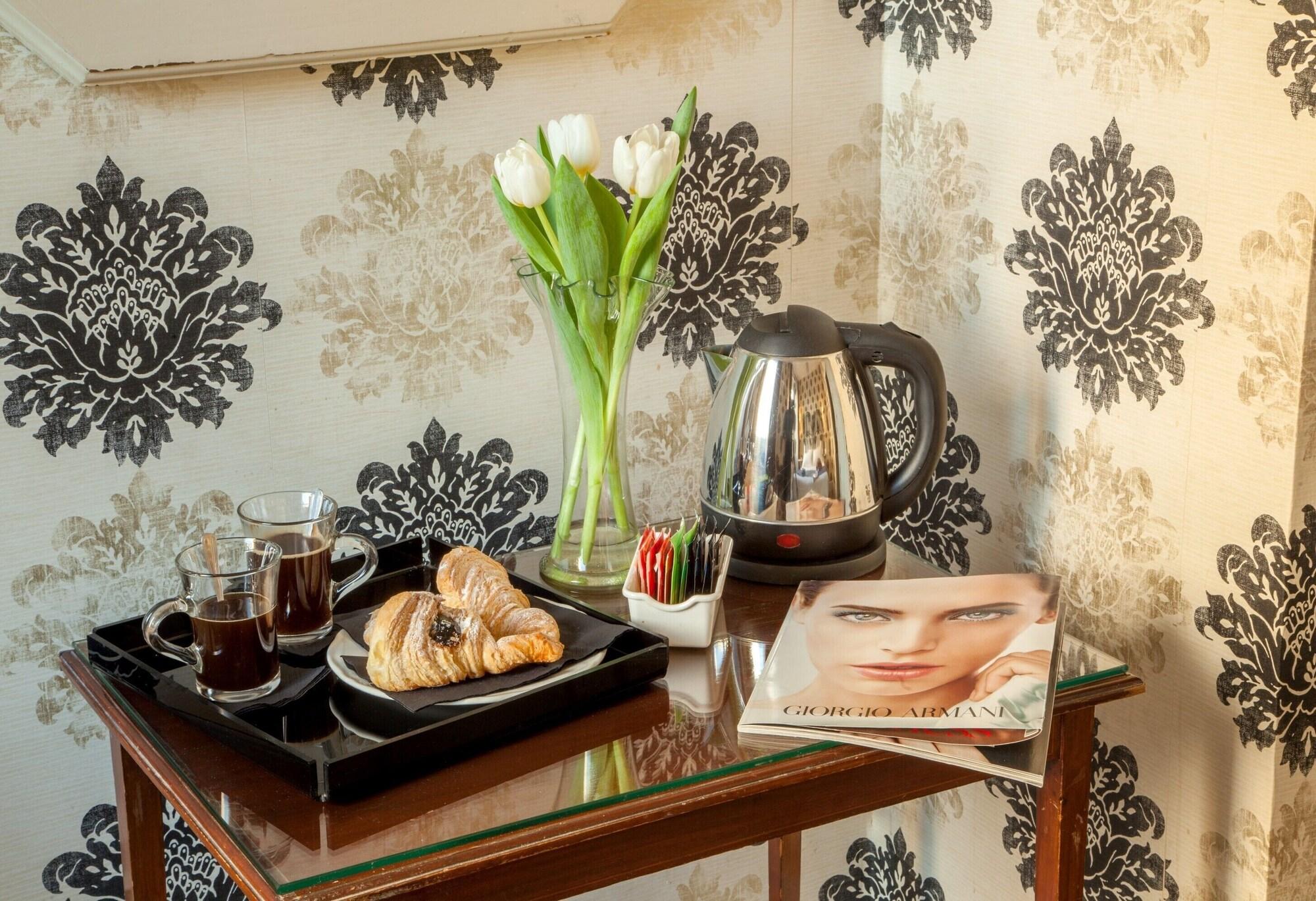 Boutique Anahi 3* Roma
